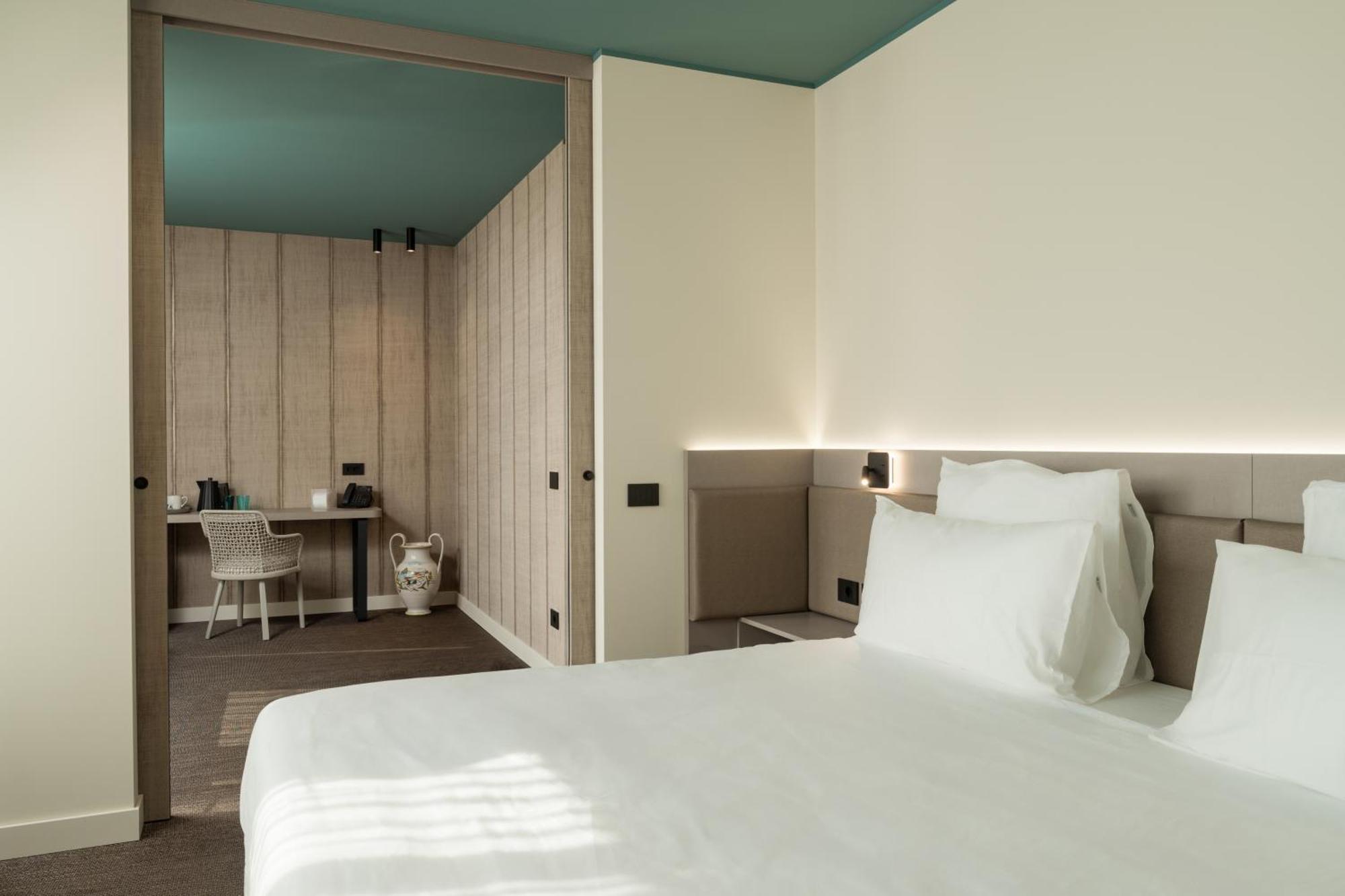 Wanderlust Hotel - Suite & Spa - Apartments & Villas - Bardolino, Lago Di Garda - Verona Ngoại thất bức ảnh