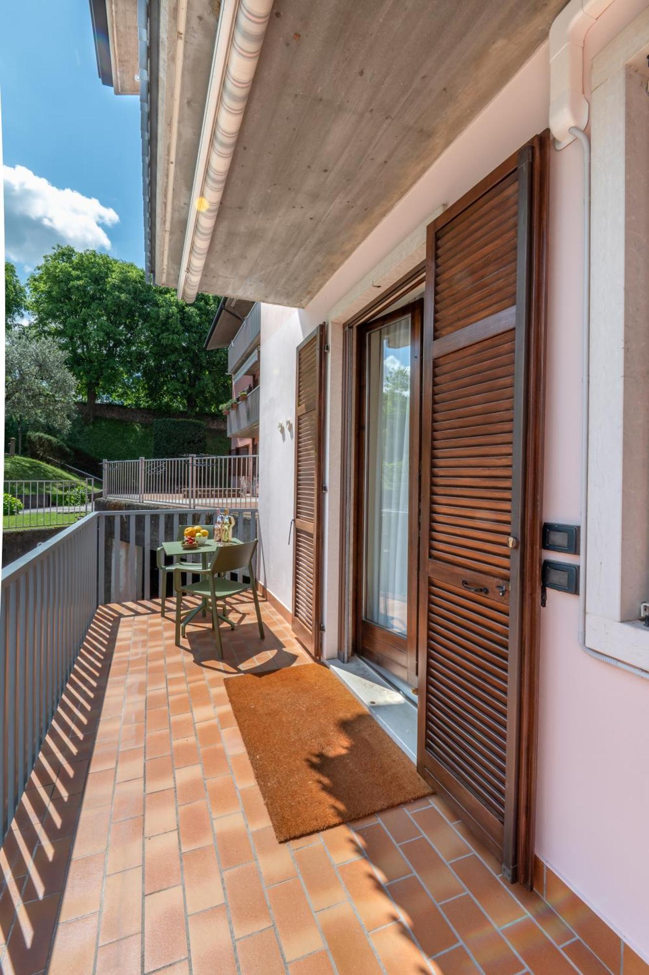 Wanderlust Hotel - Suite & Spa - Apartments & Villas - Bardolino, Lago Di Garda - Verona Ngoại thất bức ảnh